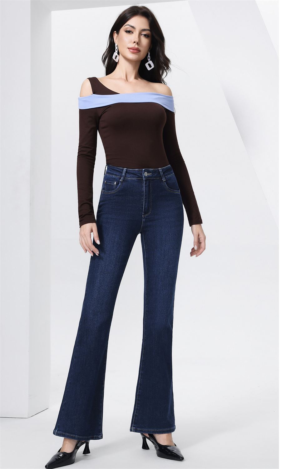 Flare high-waist denim